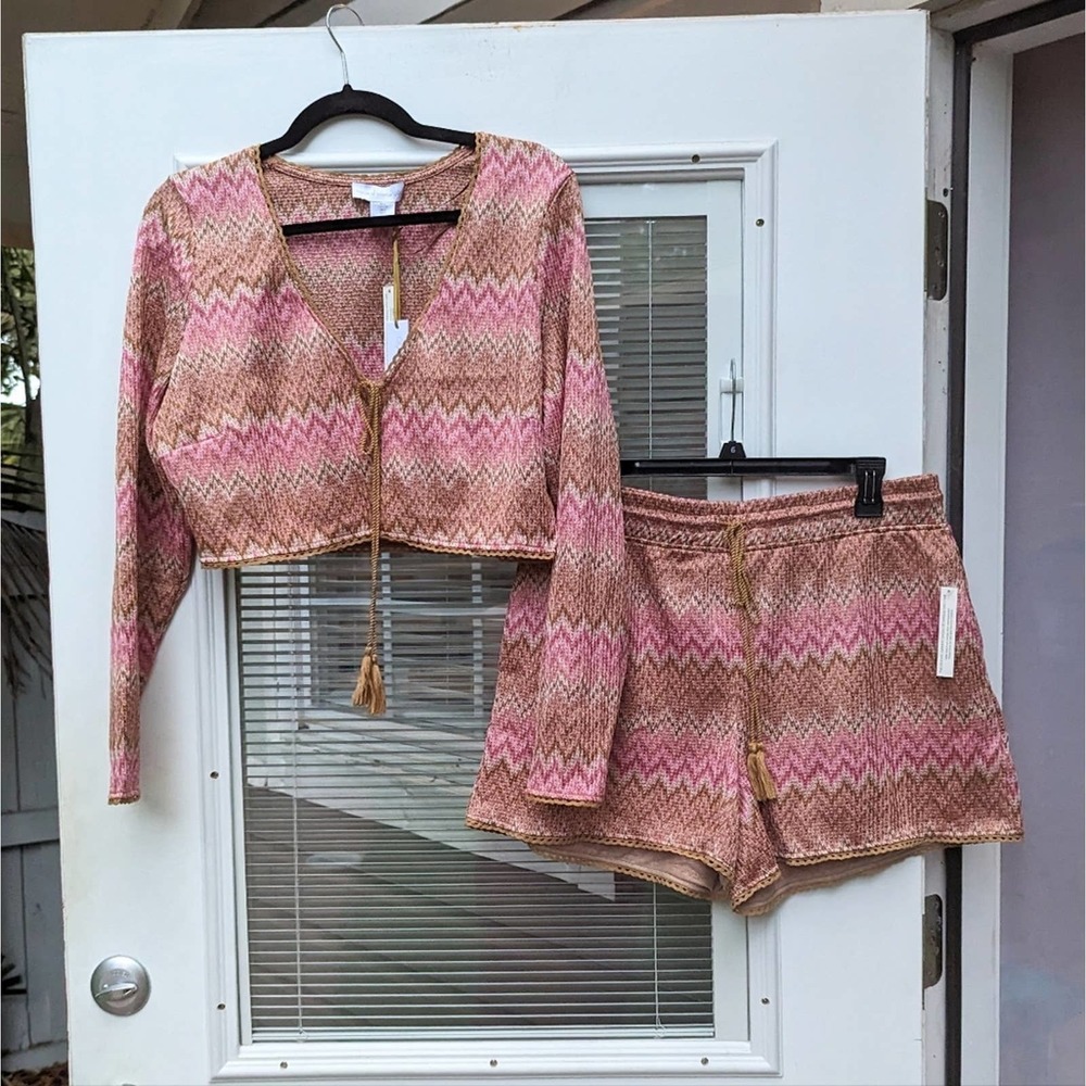 New House Of Harlow x Revolve Knit Shorts Set, size L